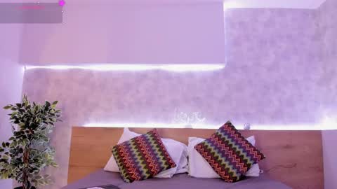 Snapshot of geminis_muentes chatting on 02-10-25, 02:30 geminis muentes online show from 02-10-25, 02:30