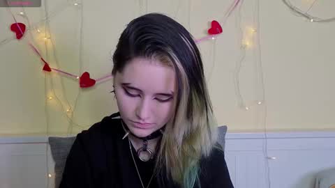 Ilona online show from 11-08-25, 06:18