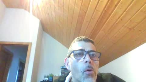 Snapshot of gen3841 chatting on 01-15-25, 07:37 Gen online show from 01-15-25, 07:37