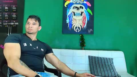 Snapshot of gendersonfit chatting on 11-26-25, 02:07 gendersonfit online show from 11-26-25, 02:07