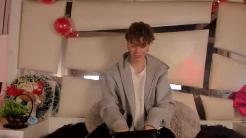 Snapshot of genesis_ask chatting on 12-23-25, 03:48 Genesis online show from 12-23-25, 03:48