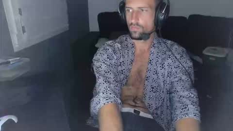 Snapshot of genie_lamps chatting on 09-09-25, 10:09 Edouard online show from 09-09-25, 10:09