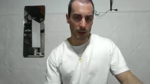 Genaro online show from 04-12-26, 05:12