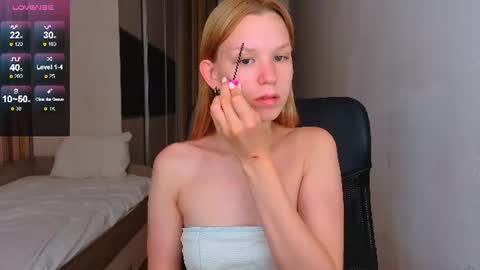 Snapshot of gentle_angel_melissa chatting on 08-03-26, 10:43 Melissa online show from 08-03-26, 10:43