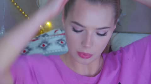 GentleRossi online show from 12-17-24, 10:11