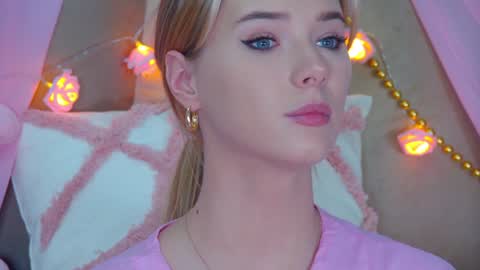 GentleRossi online show from 01-18-25, 08:51