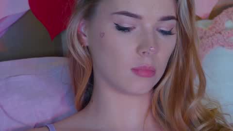 GentleRossi online show from 02-16-25, 01:03