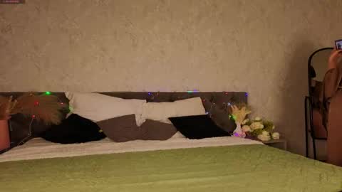 Snapshot of gentlesine chatting on 05-05-26, 10:12 gentlesine online show from 05-05-26, 10:12