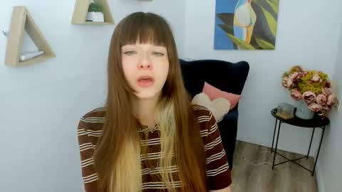 Alice online show from 04-21-26, 01:42