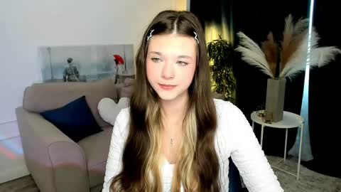 Alice online show from 05-04-26, 04:19
