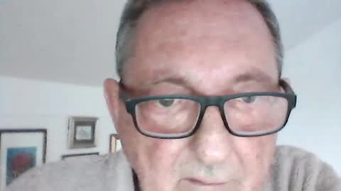 georg1412 online show from 06-12-26, 03:11