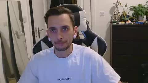 georgek0011 online show from 04-02-26, 10:40