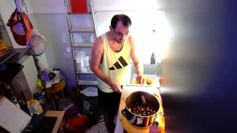 Snapshot of georgempt chatting on 01-08-25, 02:35 georgempt online show from 01-08-25, 02:35