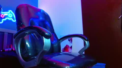 GEORGE online show from 01-08-25, 04:02