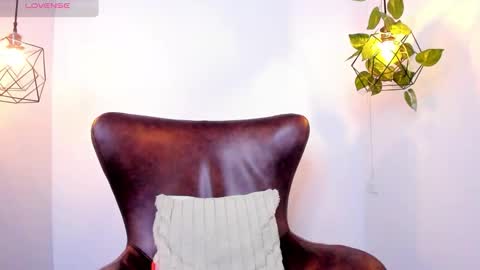 Snapshot of georgia1_ chatting on 10-17-25, 01:20 Georgia online show from 10-17-25, 01:20