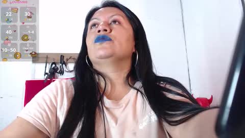 Snapshot of georgia_ran_ chatting on 11-21-25, 04:00 Georgia online show from 11-21-25, 04:00