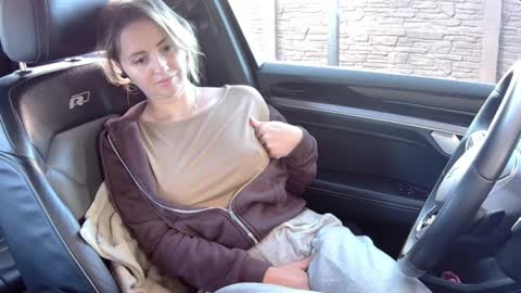 Melissa online show from 04-05-26, 08:44