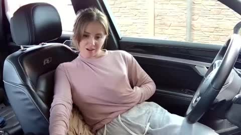 Melissa online show from 05-01-26, 10:20