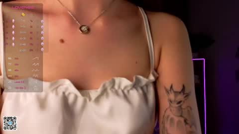 Snapshot of georginaarness chatting on 02-12-25, 09:01 Georgina online show from 02-12-25, 09:01