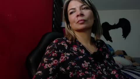 Snapshot of georginadoll1 chatting on 05-12-26, 10:51 Georgina online show from 05-12-26, 10:51