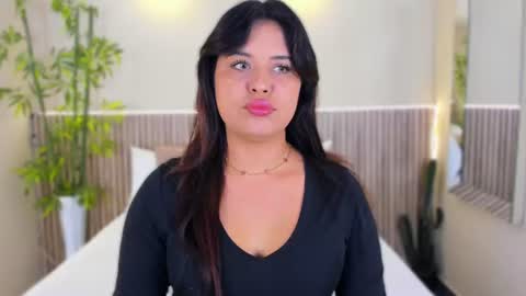 GeorginaReyes  online show from 07-13-26, 05:49