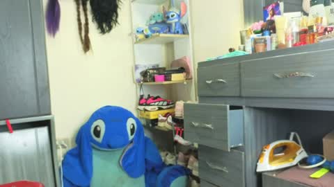 Snapshot of georgiss_ chatting on 05-11-26, 07:22 georgiss_ online show from 05-11-26, 07:22