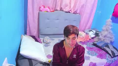 Snapshot of gerar_santos chatting on 06-07-26, 12:59 Gerar online show from 06-07-26, 12:59