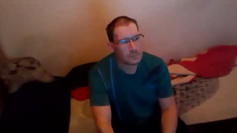 Alex39 online show from 10-19-25, 09:04