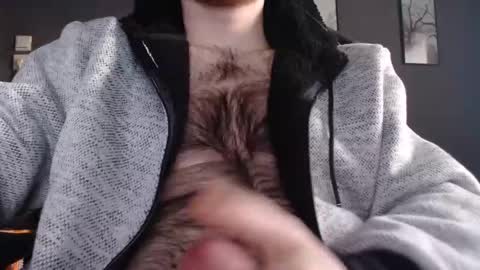Snapshot of germanyhairyboy chatting on 01-18-25, 03:38 germanyhairyboy online show from 01-18-25, 03:38