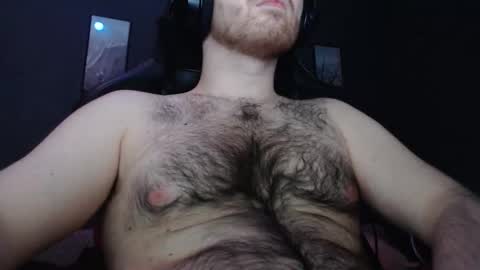 Snapshot of germanyhairyboy chatting on 10-13-25, 09:37 germanyhairyboy online show from 10-13-25, 09:37