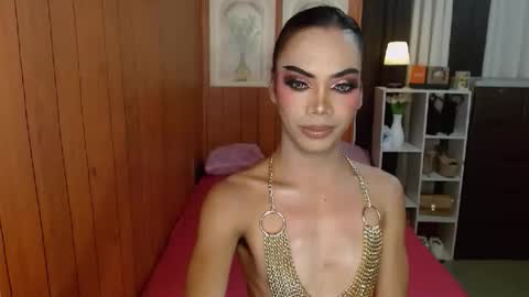 Sidneymorens online show from 10-26-25, 07:42