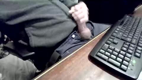 Snapshot of gerryharvey chatting on 05-31-26, 06:09 gerryharvey online show from 05-31-26, 06:09