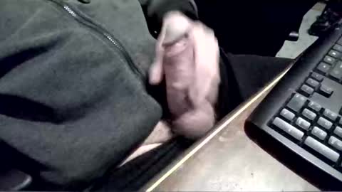 Snapshot of gerryharvey chatting on 06-01-26, 05:47 gerryharvey online show from 06-01-26, 05:47