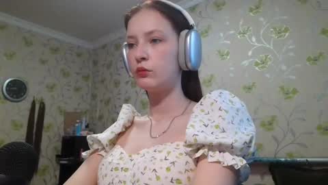Anna online show from 05-14-26, 09:16