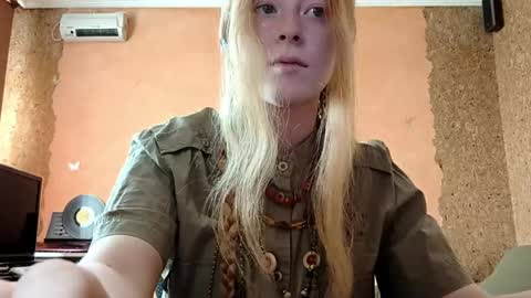 Kate online show from 04-14-26, 11:33