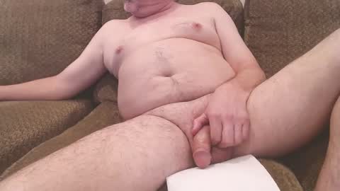 Snapshot of getiton64 chatting on 02-19-25, 12:46 getiton64 online show from 02-19-25, 12:46