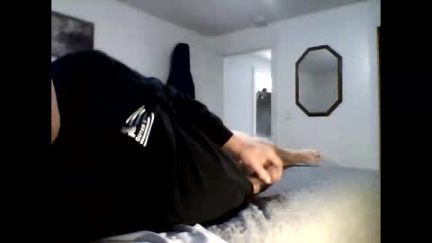 Snapshot of ghntrdan chatting on 12-21-25, 02:46 shydan online show from 12-21-25, 02:46