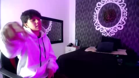 Snapshot of ghost__girl_ chatting on 10-29-25, 02:36 Your Girl online show from 10-29-25, 02:36