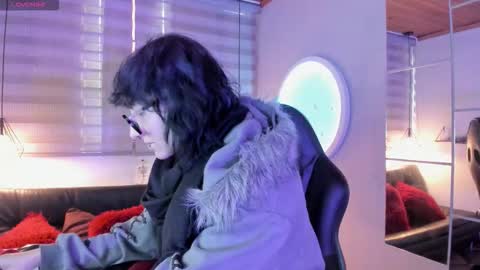 Allison  online show from 03-24-26, 08:25