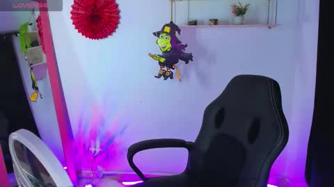 giaaaa   online show from 10-27-25, 12:47