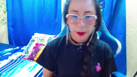 Gia  online show from 05-20-26, 10:49