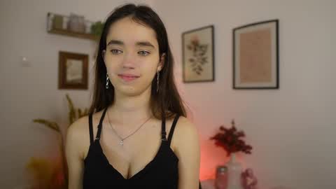 Gia Paige18 online show from 02-18-26, 07:43