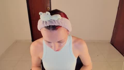 GIA WHITE Independet  online show from 02-28-26, 08:04