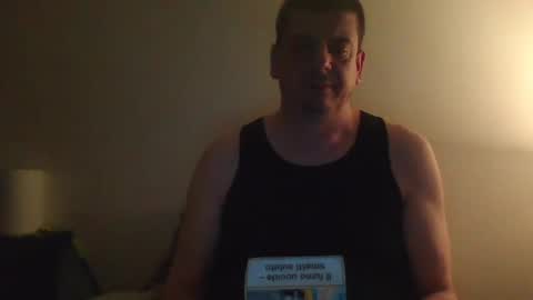 Snapshot of giaco1982 chatting on 01-27-25, 03:37 samuel online show from 01-27-25, 03:37