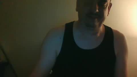 Snapshot of giaco1982 chatting on 01-29-25, 05:09 samuel online show from 01-29-25, 05:09