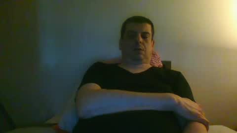 Snapshot of giaco1982 chatting on 02-04-25, 02:21 samuel online show from 02-04-25, 02:21
