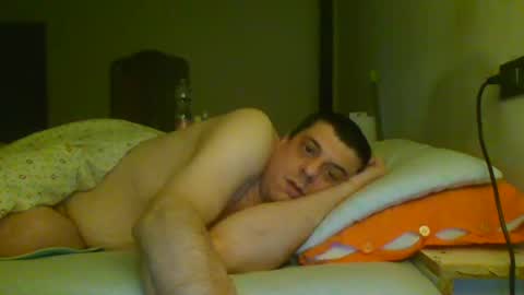 Snapshot of giaco1982 chatting on 02-09-25, 09:05 samuel online show from 02-09-25, 09:05