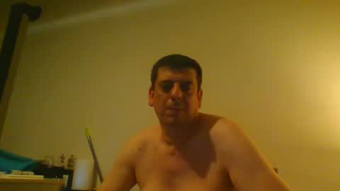 Snapshot of giaco1982 chatting on 02-11-25, 06:08 samuel online show from 02-11-25, 06:08