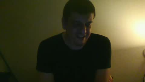 Snapshot of giaco1982 chatting on 03-06-25, 03:13 samuel online show from 03-06-25, 03:13