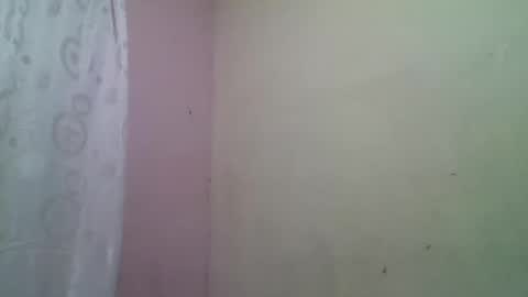 Snapshot of gianna165909 chatting on 02-04-25, 02:28 gianna165909 online show from 02-04-25, 02:28